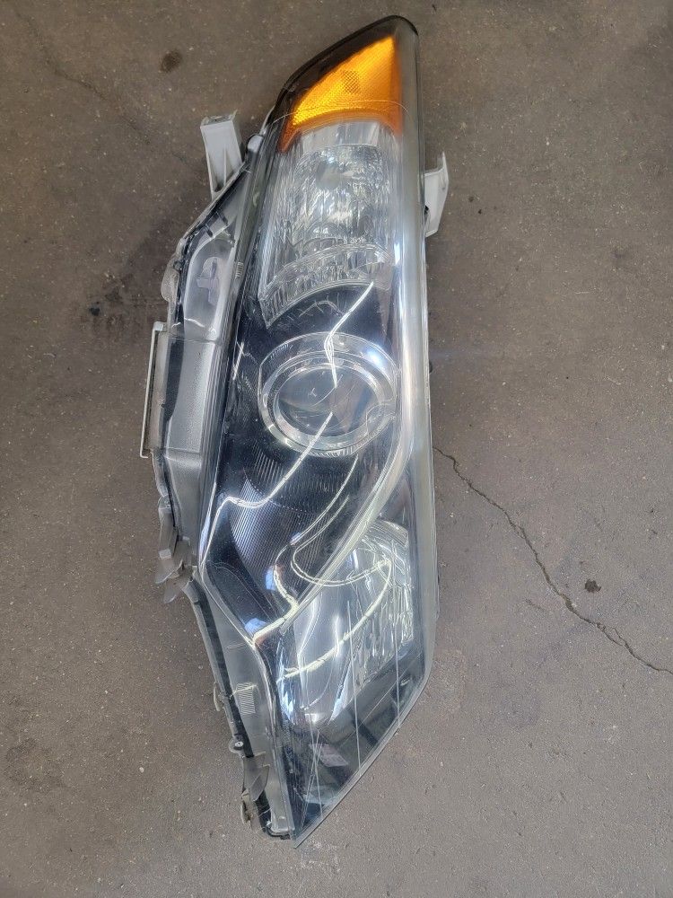 2012-2014 Toyota Camry Original Headlights
