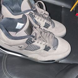 Jordan 4s