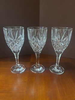 Godinger Dublin crystal wine glasses