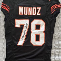 Anthony Munoz Signed Cincinatti Bengals Custom Pro Style Jersey Beckett