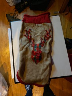 Christmas Dog shirt size:L