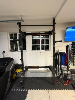 Squat Rack (folding) wall mount