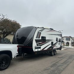 2020 Stryker 2313 Toy Hauler