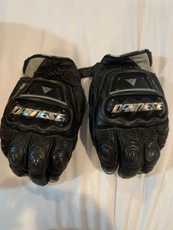Dainese leather gloves