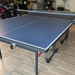 STIGA Advantage Professional Indoor Table Tennis Table - Excellent Condition