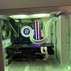 Gaming PC Bundle + Elgato + 3 Monitors