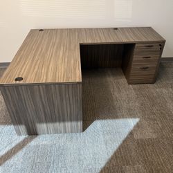 L Desk 