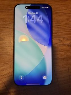 iPhone 16 Pro 128GB Black Titanium — Carrier Fully Unlocked — Healthy Battery