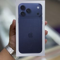 iPhone 17 Pro Max Sealed✴️