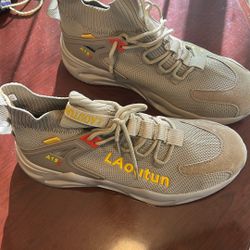 A15 Laoutun Lightweight  Size 11 