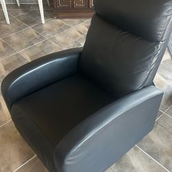 Recliner Chair 