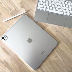 SEALED NEW! 11-inch iPad Pro / Silver / 512GB / WiFi + Cellular / UNLOCKED