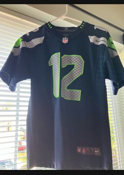 women or kids. size  Large Seahawks