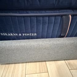 Stearns And fosters King Mattress 