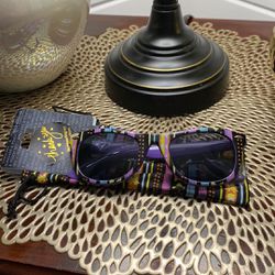 🌅 💜Sunglass and Pouch Set 🕶️💜