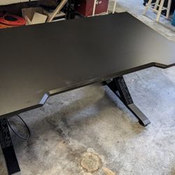 IKEA Uppspel Standing Desk 55"