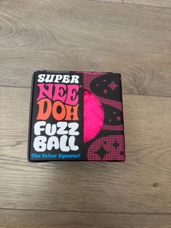 Needoh Super Fuzz ball Velvet squeeze ( Pink)