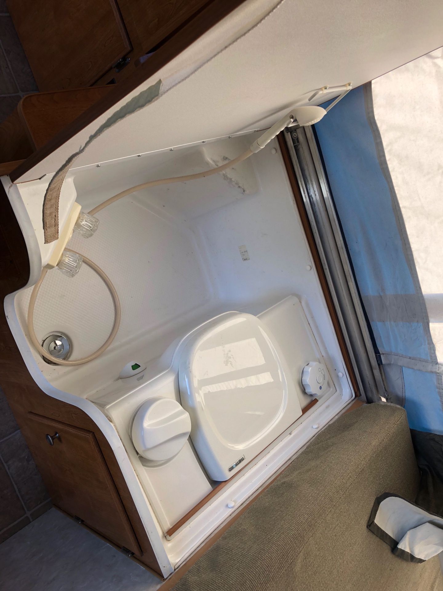 2005 Fleetwood Tent Trailer with A/C for Sale in Riverside, CA OfferUp