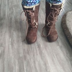 Ugg Boots Sz 8
