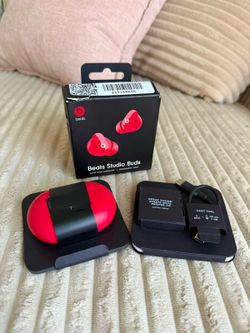 Beats Studio Buds – Red
