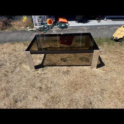 glass coffee table 