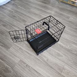 Small Dog Crate - Like New