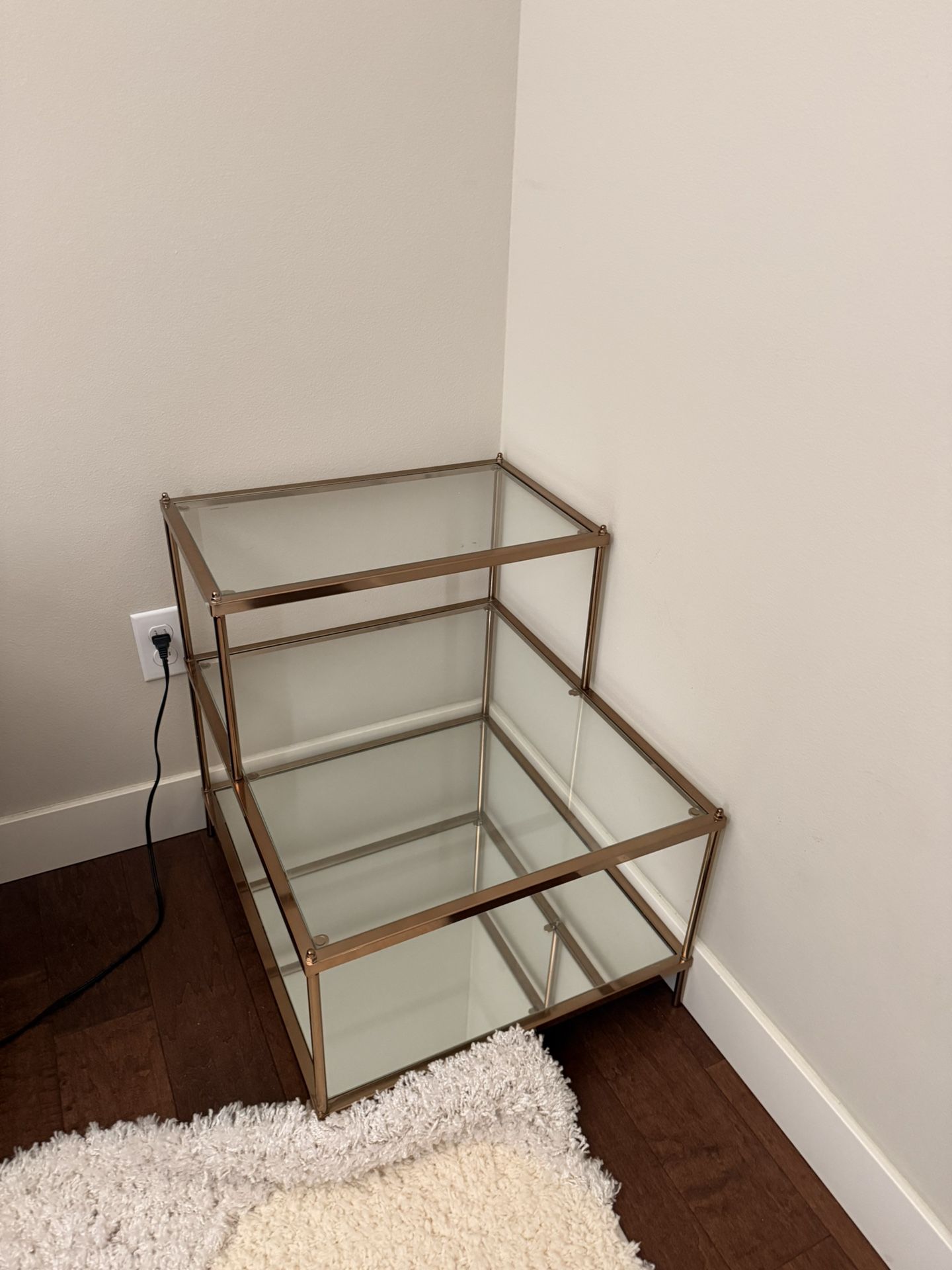 Gosport Glass Top End Table