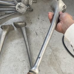 mid century modern eames metal legs.