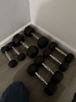 Dumbbell Set
