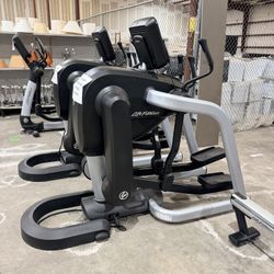 Life Fitness Discover Se Elevation Flexrrider