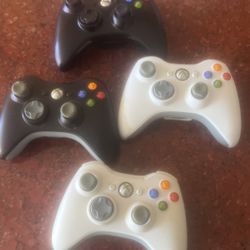 Xbox 360 Wireless Controllers