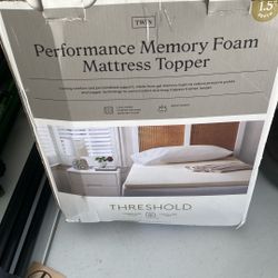 Memory foam mattress topper