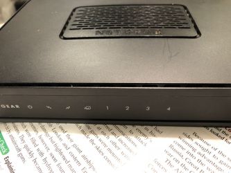 2 in 1 Like new cable modem WiFi router Fast Handle the latest speed