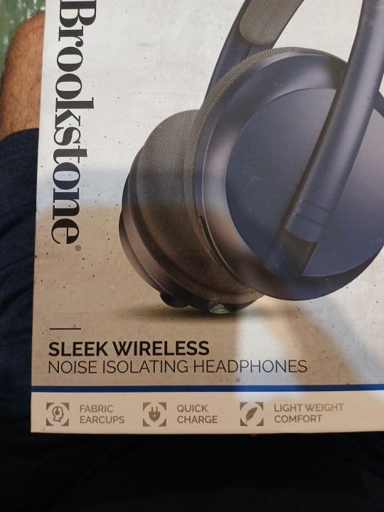 Used Brookstone Wireless Headphones
