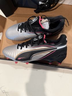 Puma King ULTIMATE (Women’s 7)