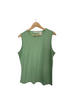 Women’s Green Sleeveless Appleseeds top Size L