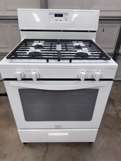 Whirlpool Natural Gas stove oven.