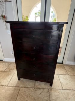 Dark Wood 5-Drawer Tall Dresser