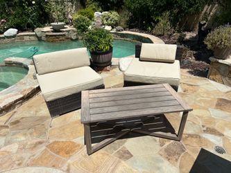 Outsunny Patio furniture