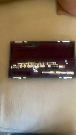 Yamaha Ypc-32 piccolo