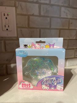 Hello kitty squishy