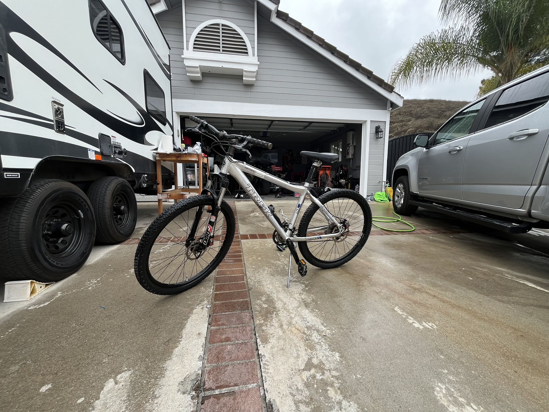 Trek Series 6 Mountain Bike