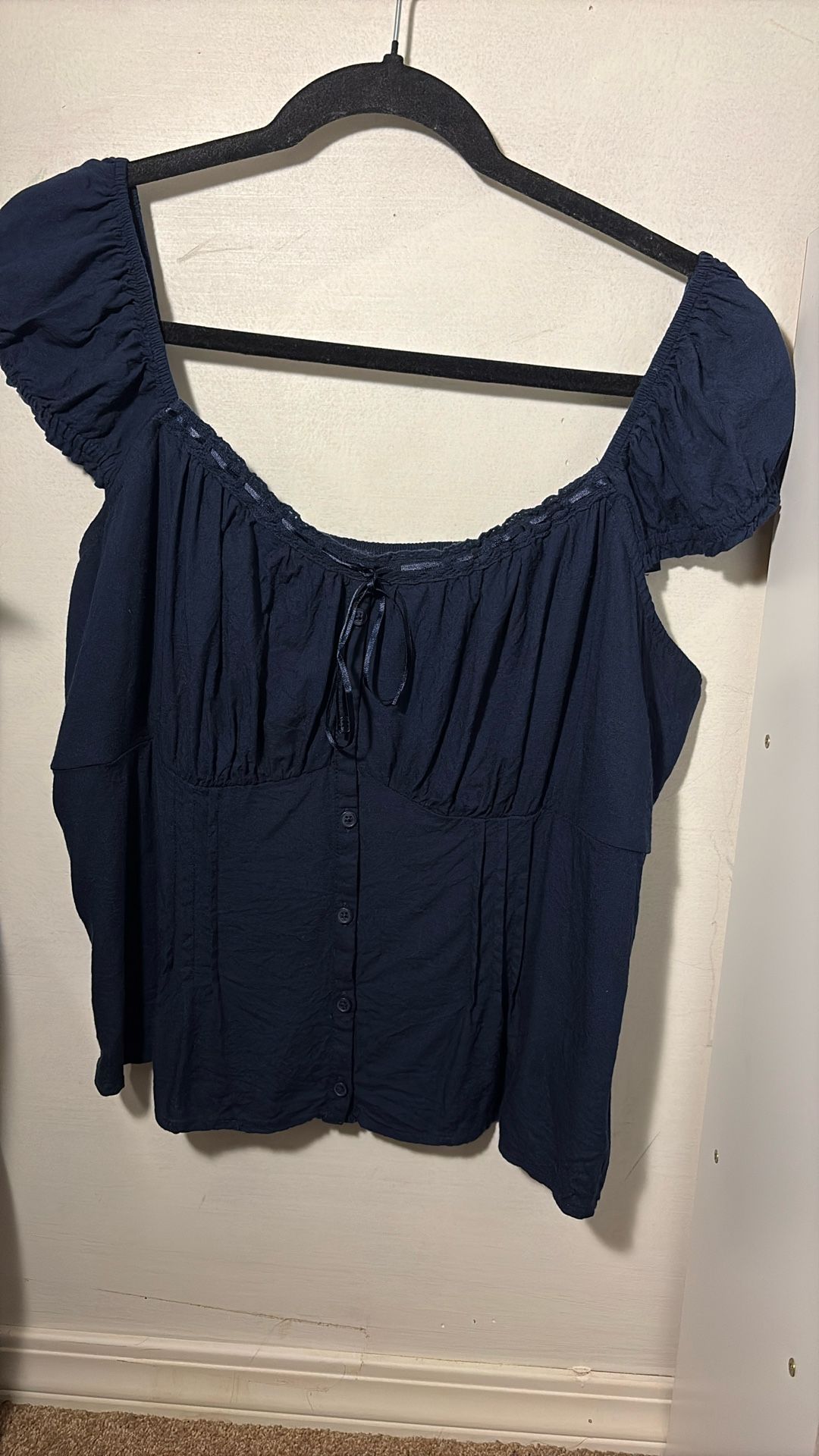 Hollister Off The Shoulder Pintuck Blouse