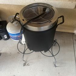 Brand New Char - Broil Turkey Oil Free Fryer 