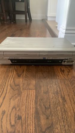 SV 2000 DVD/VCR combo