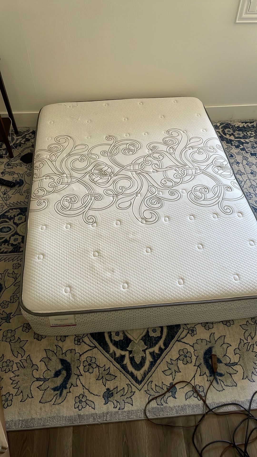 Mattress - size Full