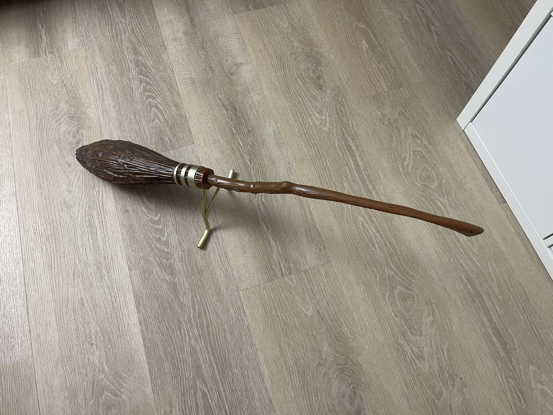 Harry Potter Nimbus 2000 Broomstick