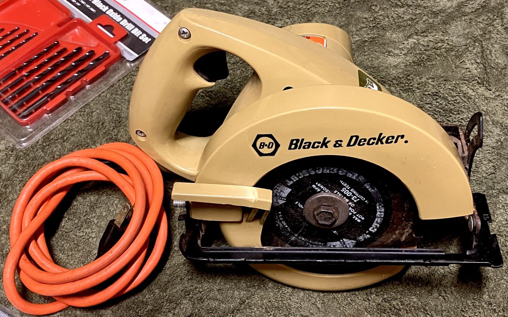 Black & Decker tool lot… all of them for 100 bucks