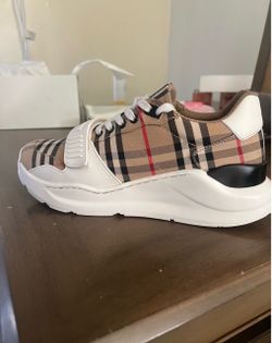 Burberry shoes authentic