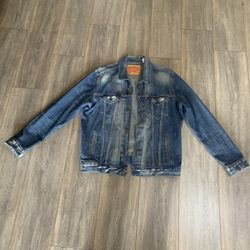 Levi’s Jean Jacket 